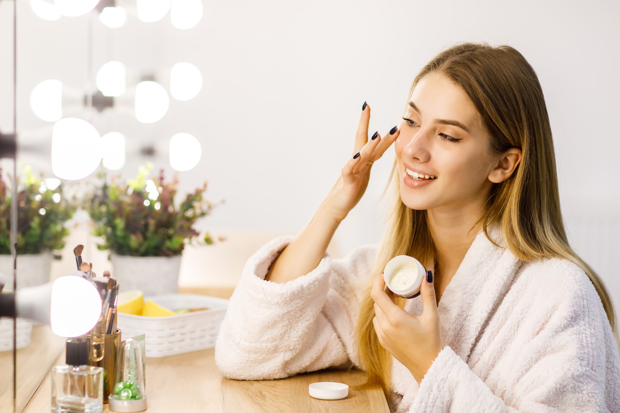 Luxury Skincare Routine for Glowing Skin: A Step-by-Step Guide to Radiant Beauty